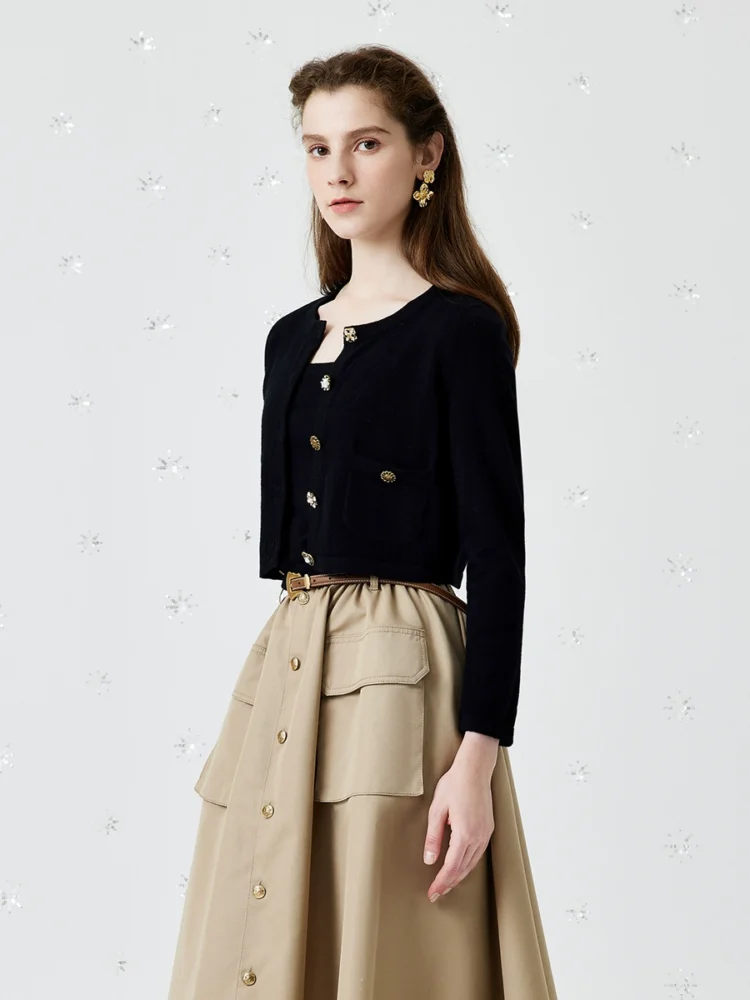 Black knitted cardigan jacket for women, short style
