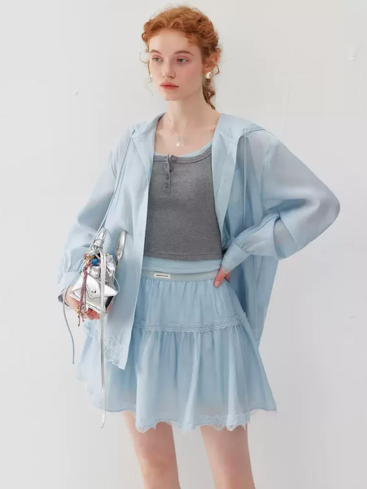 Hooded shirt and pleated skirt two-piece set