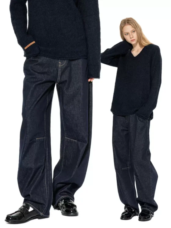 Classic natural-color scythe wide-leg jeans