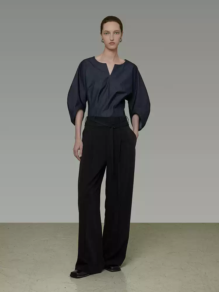 Irregular-waisted pleated wide-leg pants