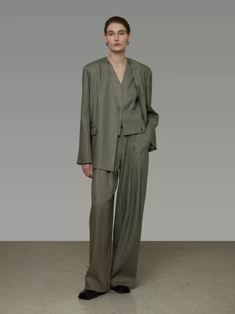 Drape collarless suit slit skirt set