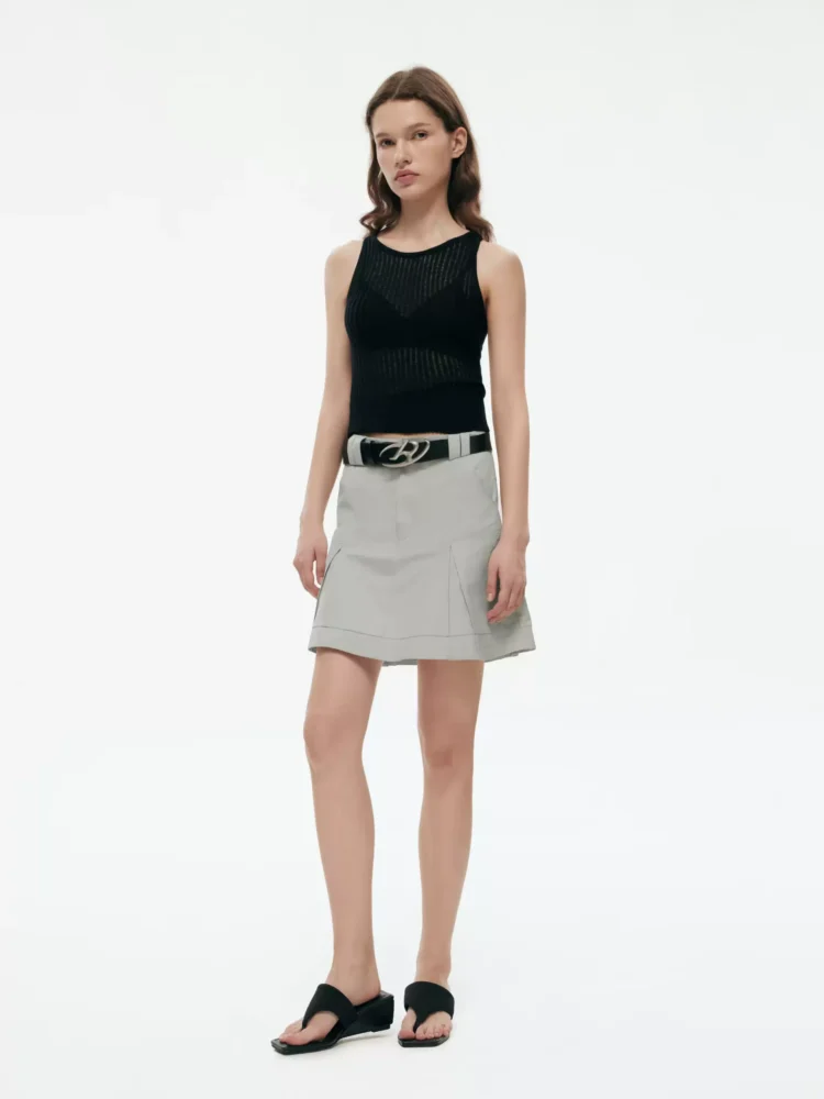 Low-waisted, slimming workwear A-line short skirt