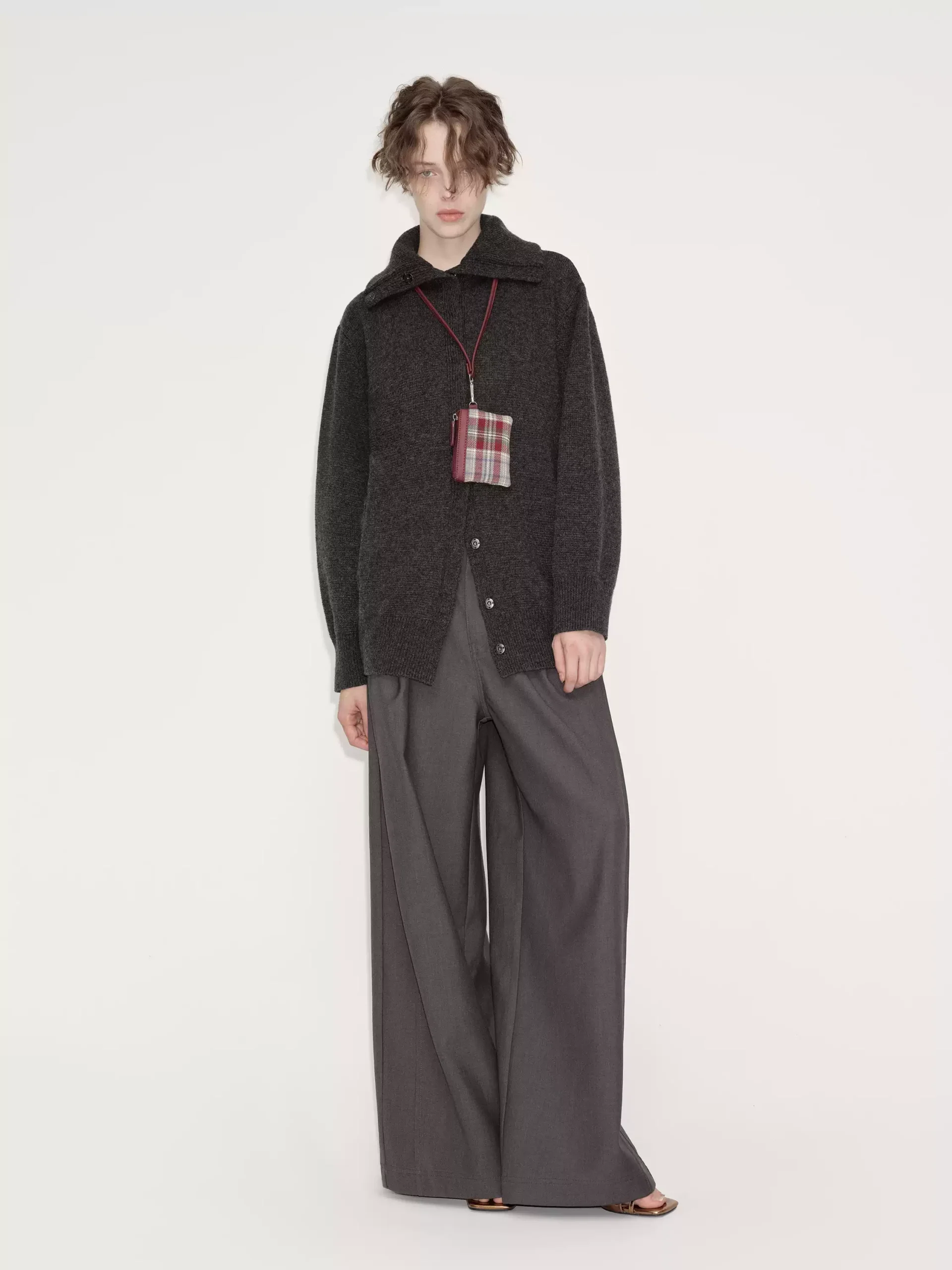 Autumn and winter lapel button knitted cardigan