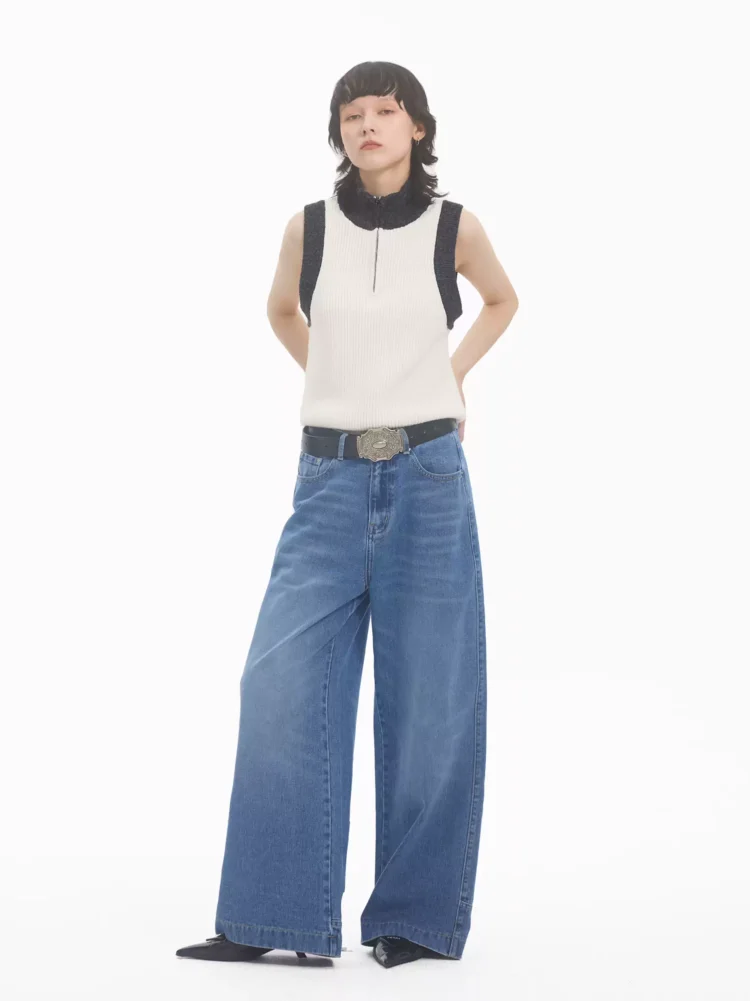 A semi-high-neck knitted vest for women