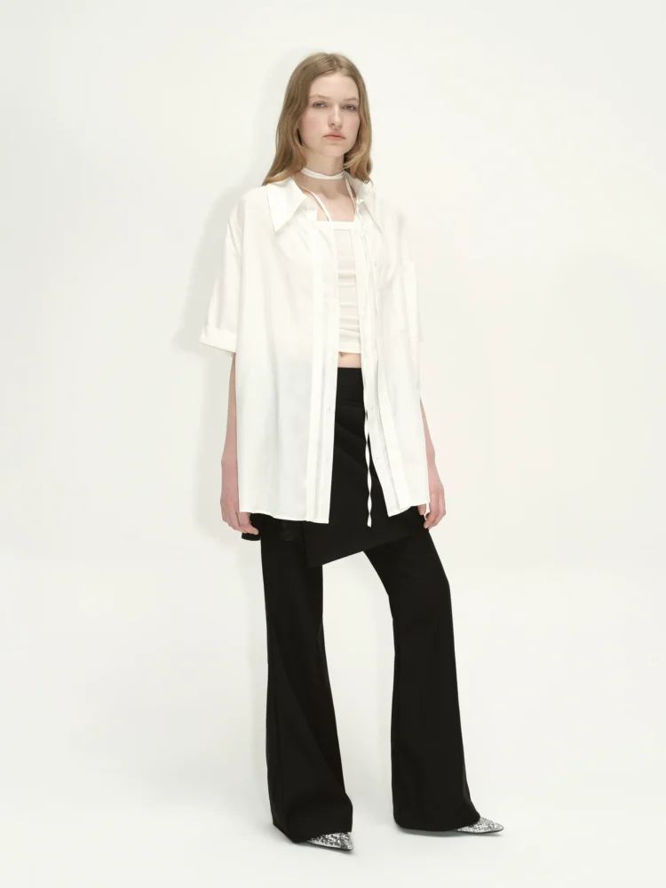 Loose-fitting casual shirt