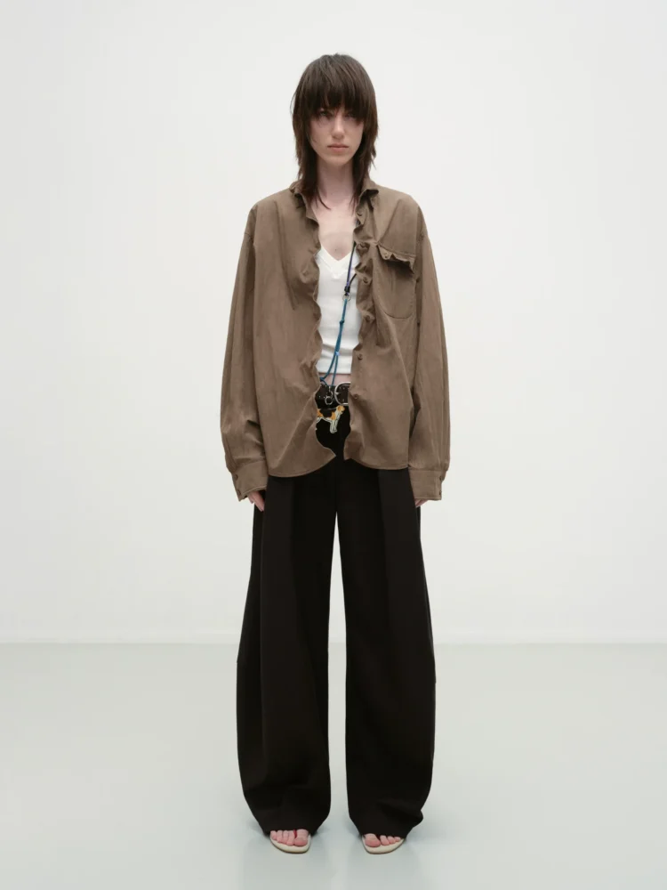 Vintage brown malleable shirt for women