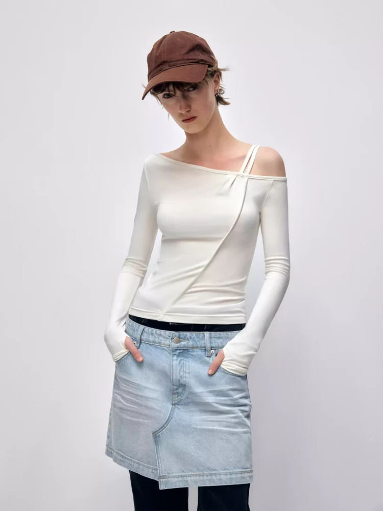 Asymmetrical off-the-shoulder T-shirt with a slanted neck