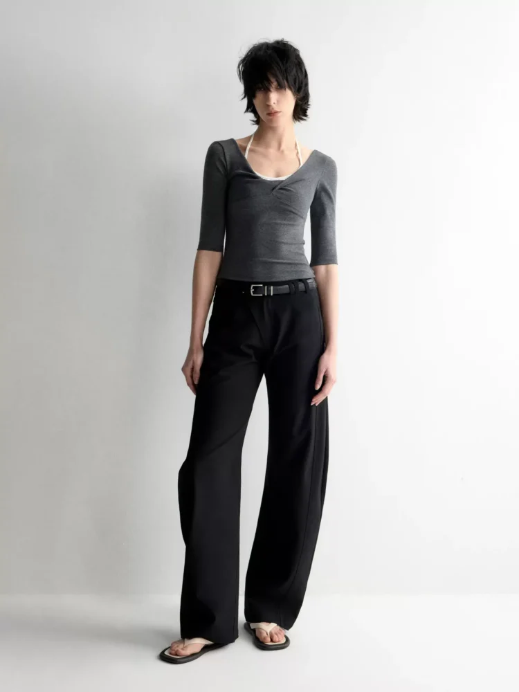 Split knot deep neck design T-shirt