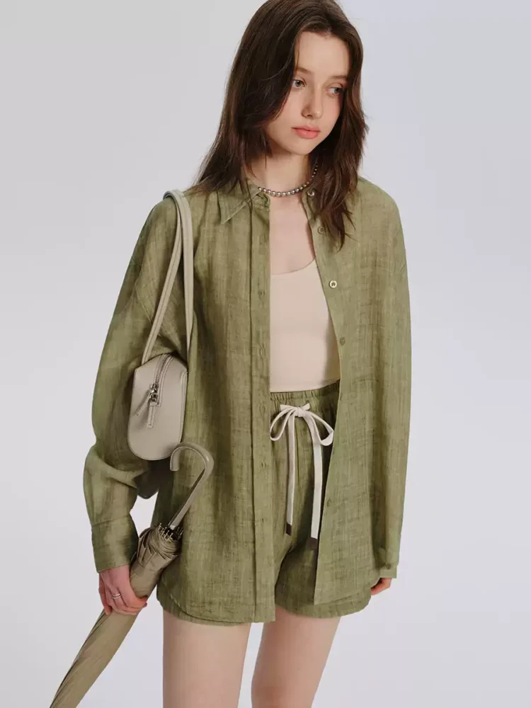 A two-piece set of thin ice-feel shorts