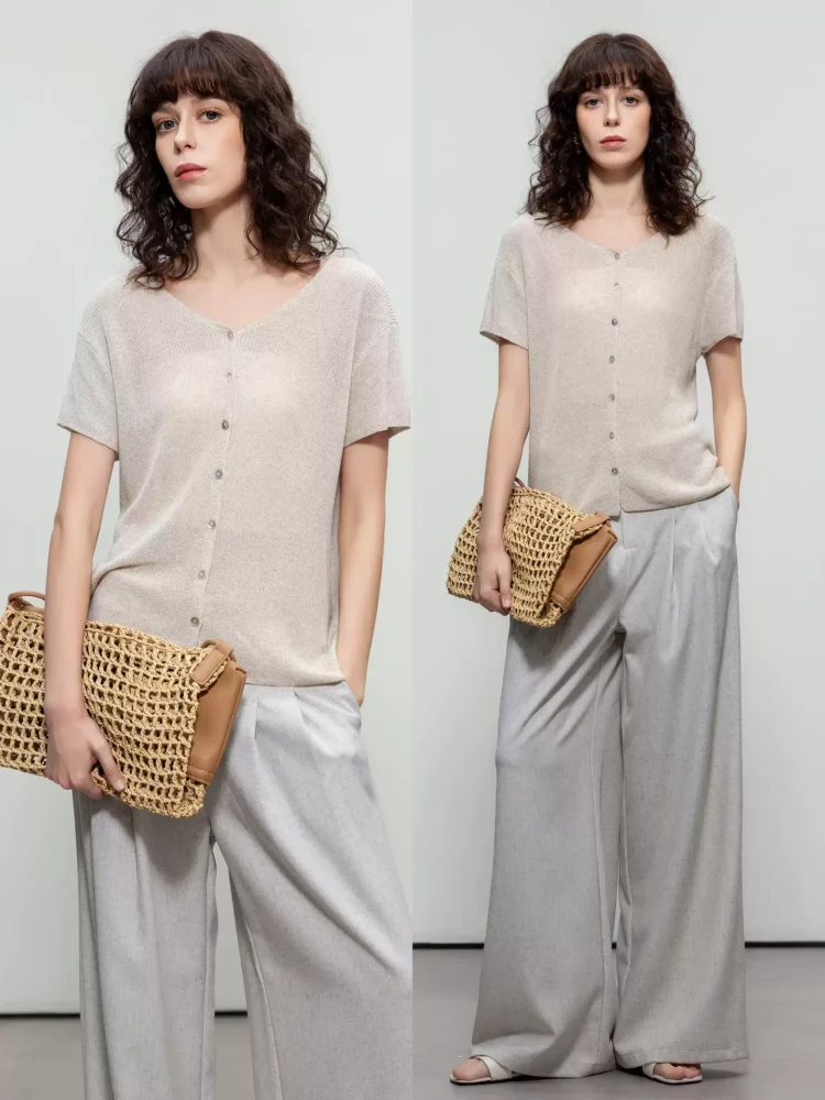 V-neck cardigan knitted female