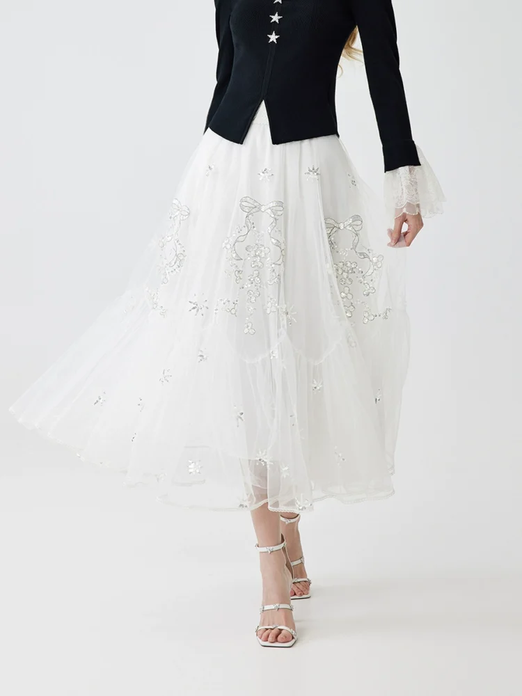 a large hemline court-style retro tulle A-line skirt