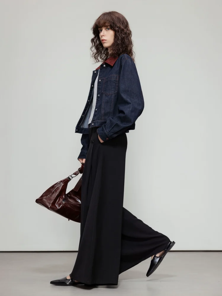 Retro-style suede velvet lapel denim jacket